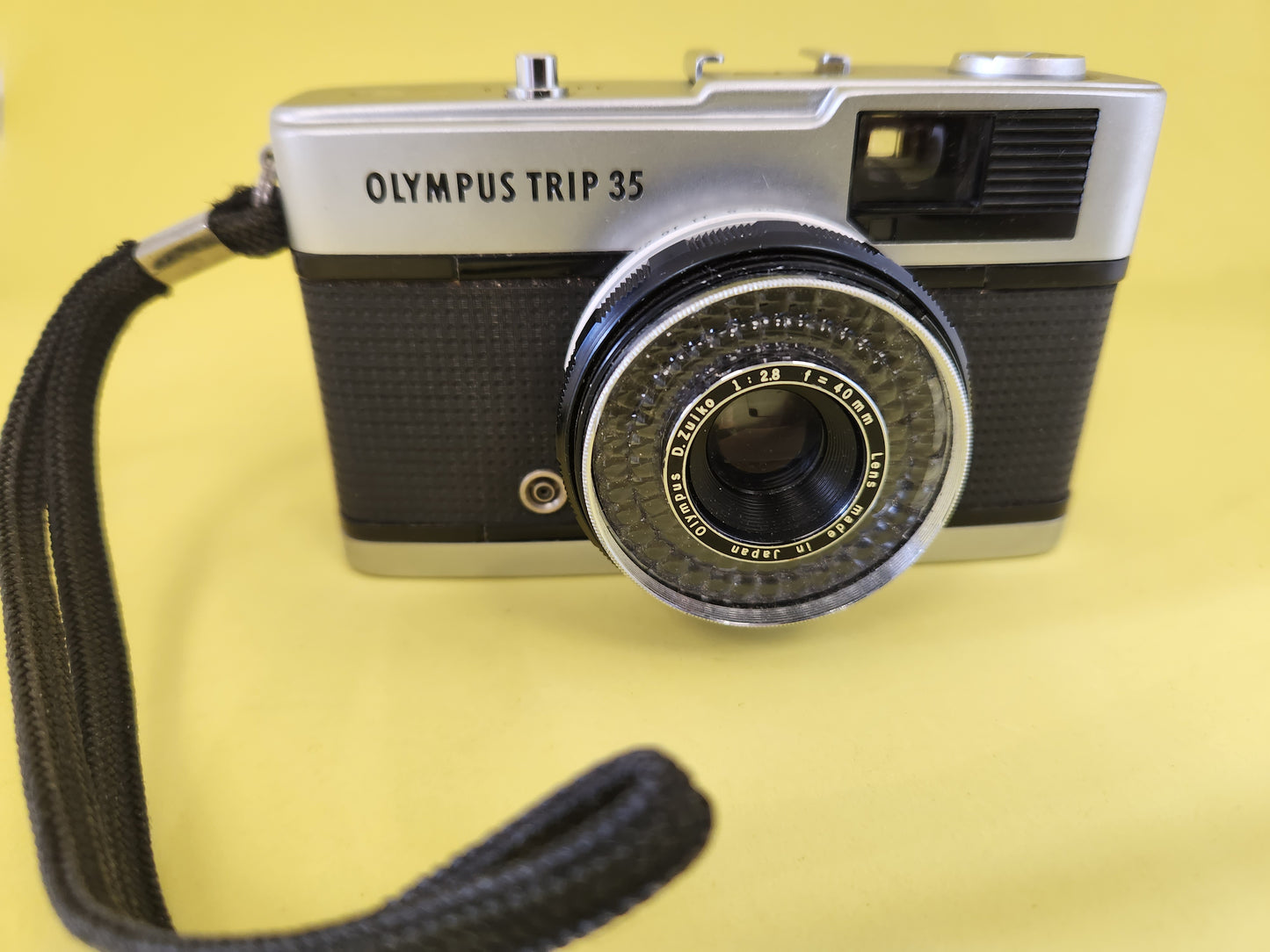 Olympus Trip 35 vintage camera used