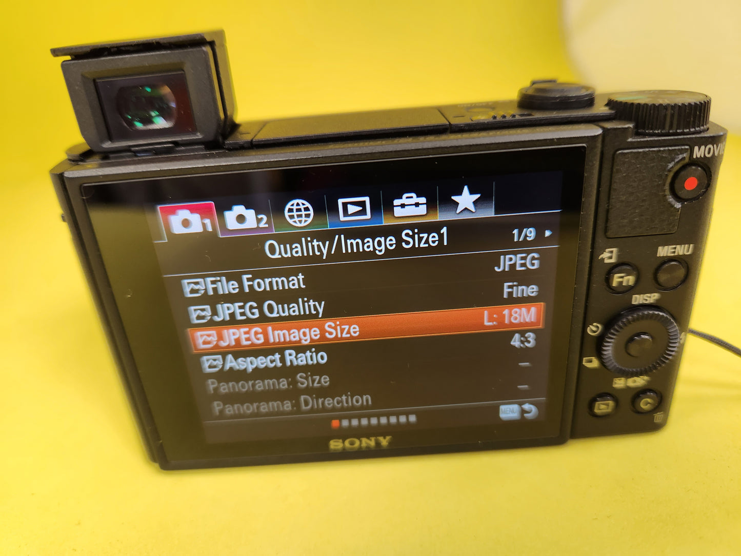 Sony digital camera Cyber shot dsc-hx99