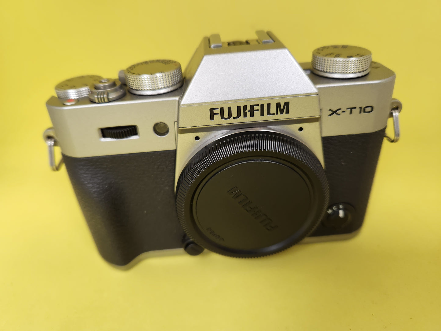 Fujifilm XT 10 body only used