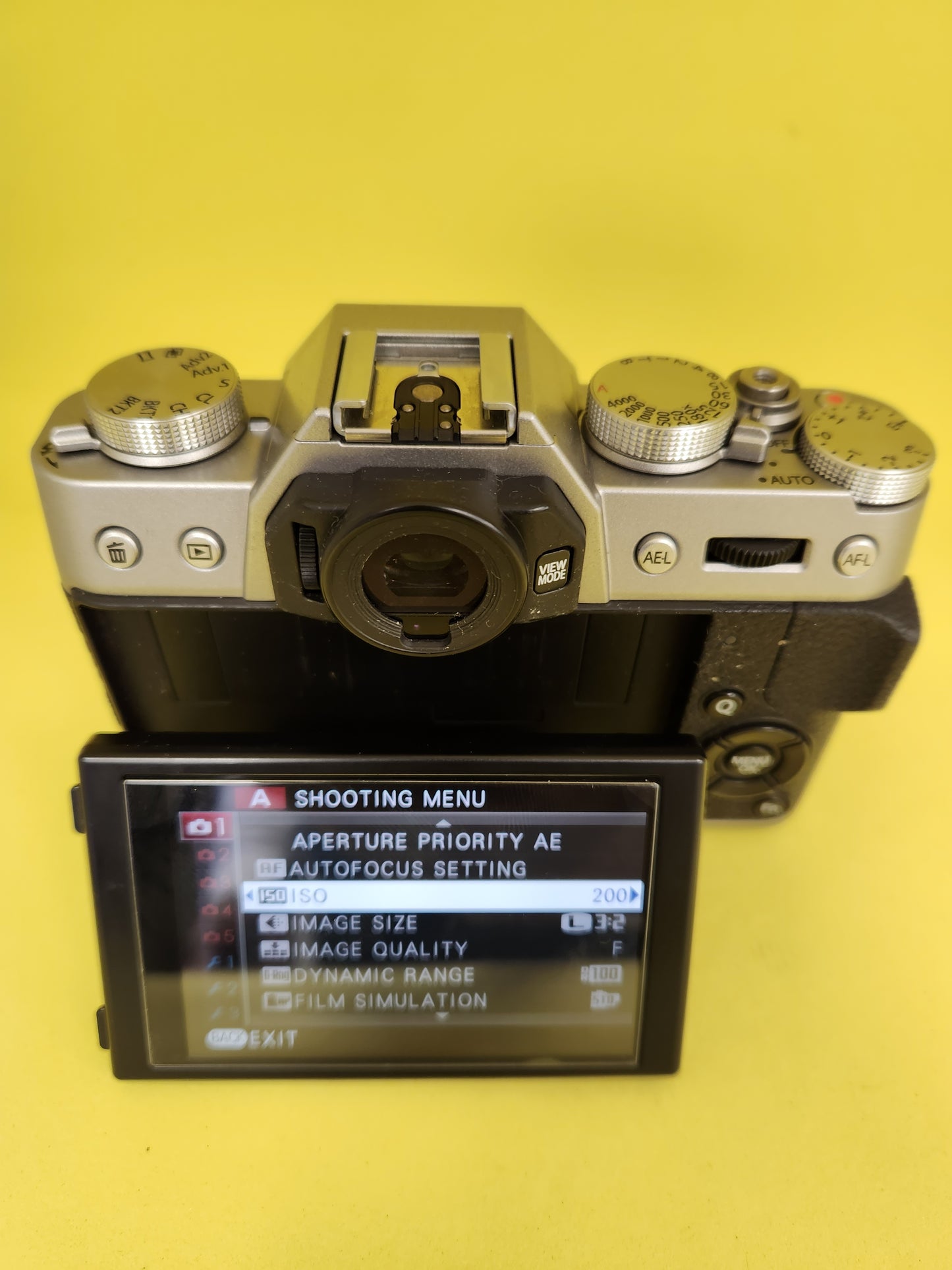 Fujifilm XT 10 body only used