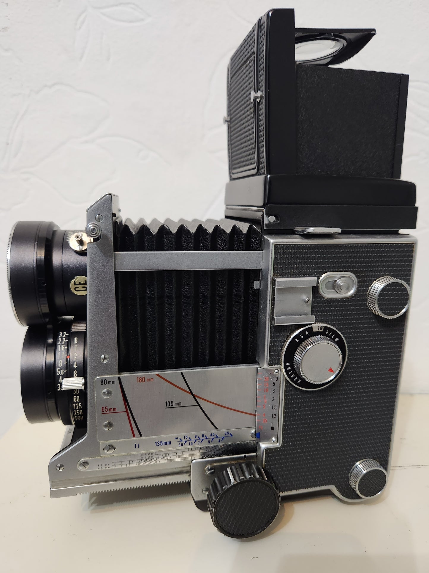 Vintage camera Mamiya C3 used