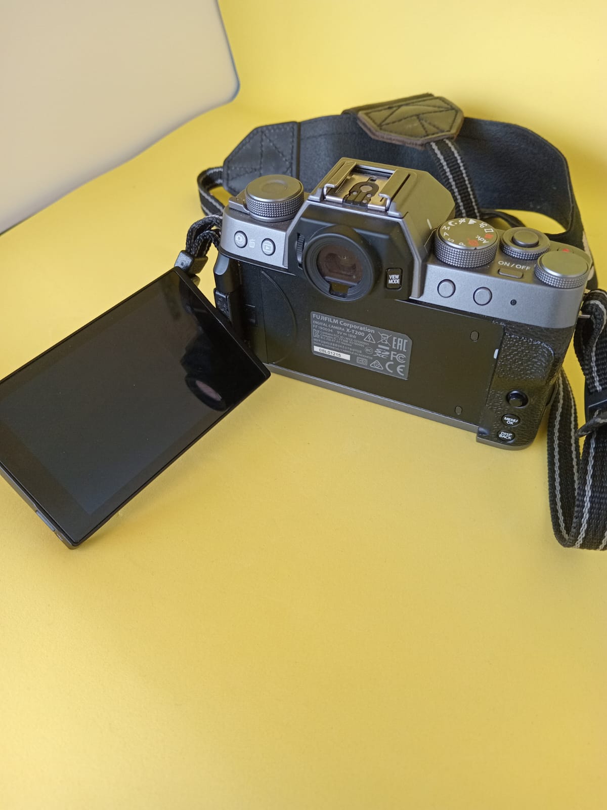 Fujifilm X-T200 (USED)