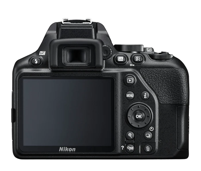 NIKON D3500 DSLR Camera Kit with Nikon 18-55 Lens (pre-owned)