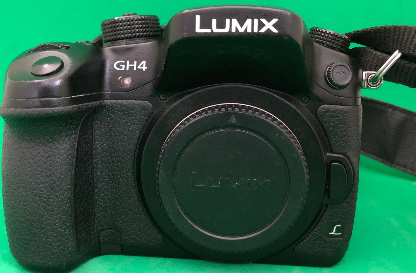 Panasonic Lumix DMC-GH4 Body Only (Used)
